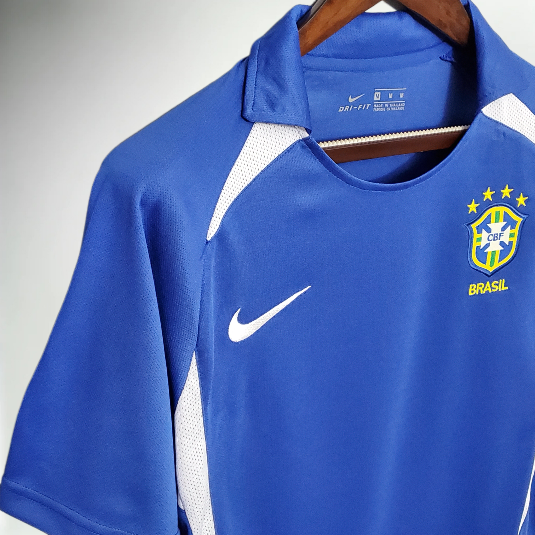 Brazil 2002-2003 Away Kit