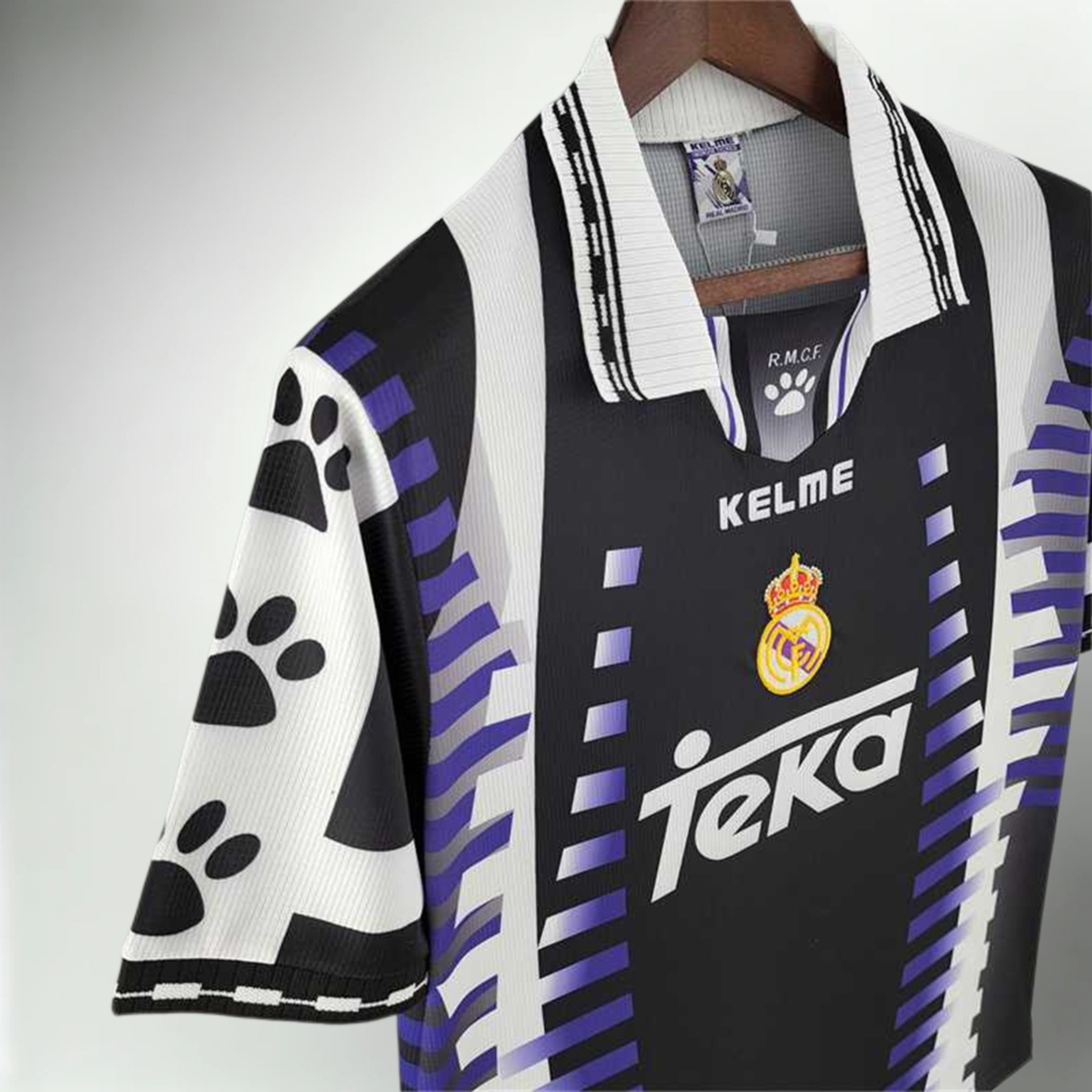 Real Madrid 1997-1998 Third Kit