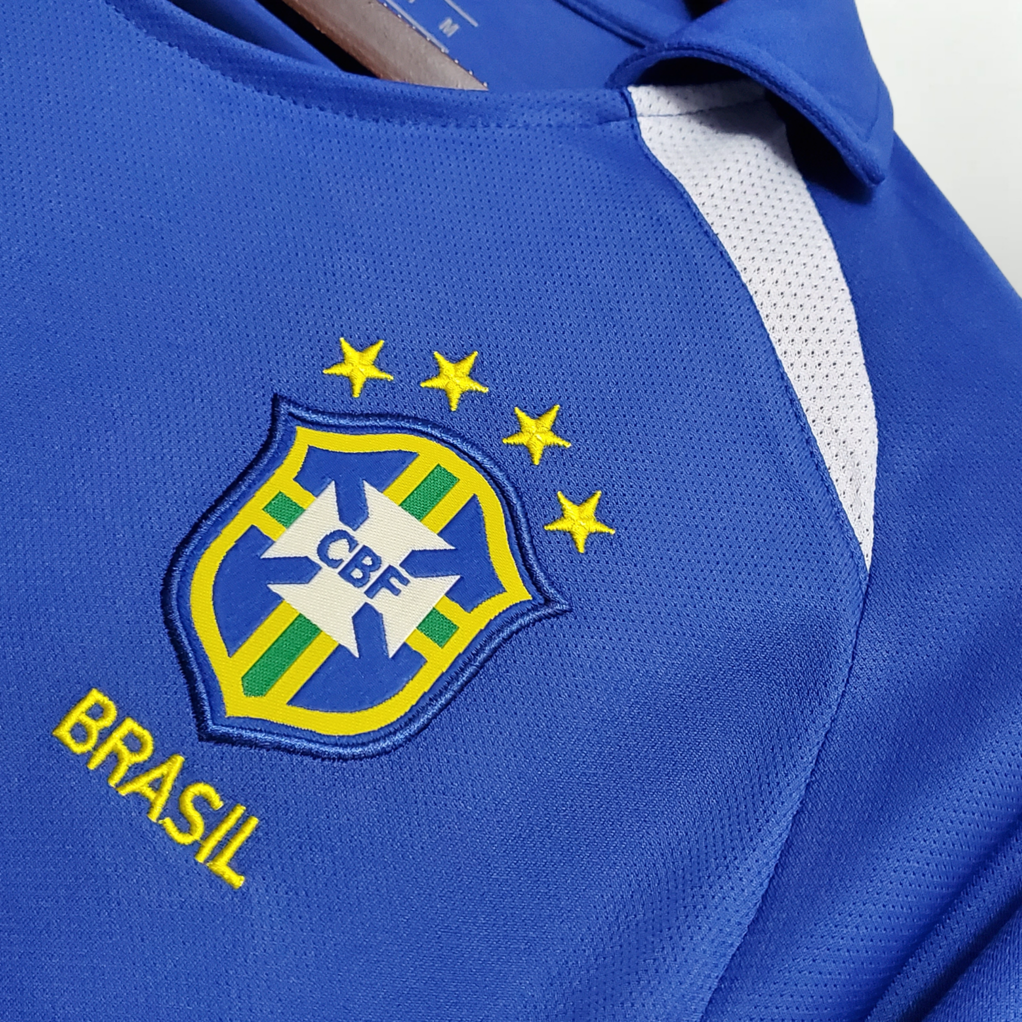 Brazil 2002-2003 Away Kit